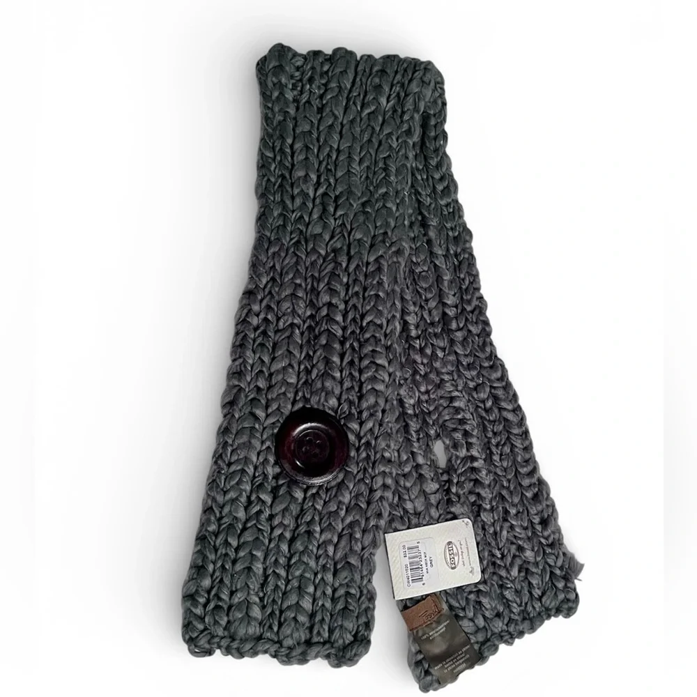 2 Fossil Cable Chunky Knit Ivy Neck Scarves NWT with Single Button -2 Neck Wraps - Picture 5 of 6